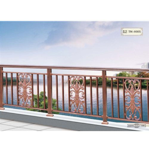 金属护栏工程定制专家 阳台、别墅护栏的艺术与安全守护者——泰美金属护栏